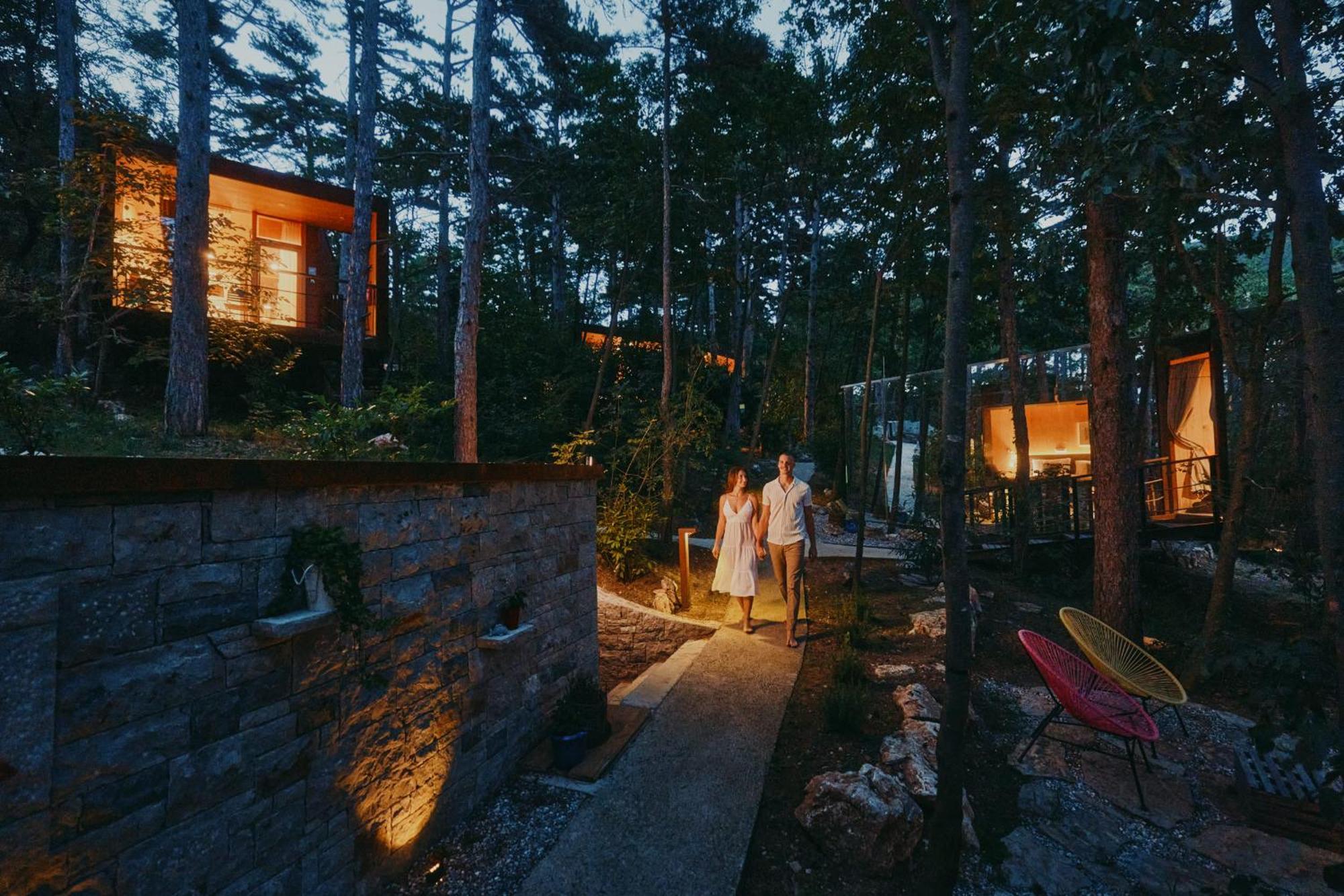 Theodosius Forest Village - Glamping In Vipava Valley Exterior foto
